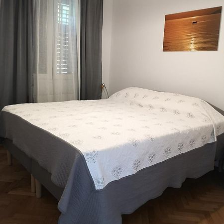 Apartmani Nadalina Veli Lošinj Extérieur photo