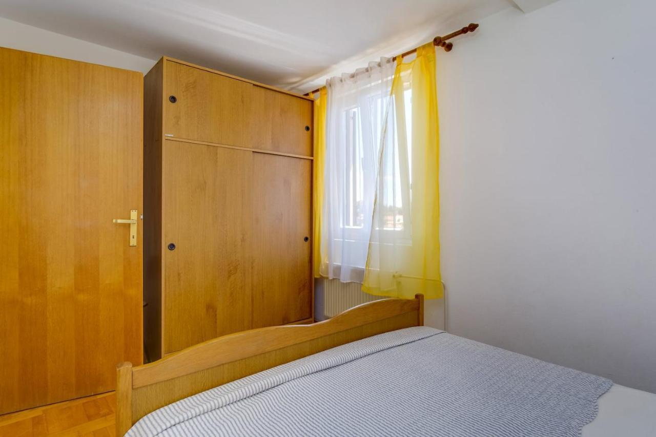 Apartmani Nadalina Veli Lošinj Extérieur photo