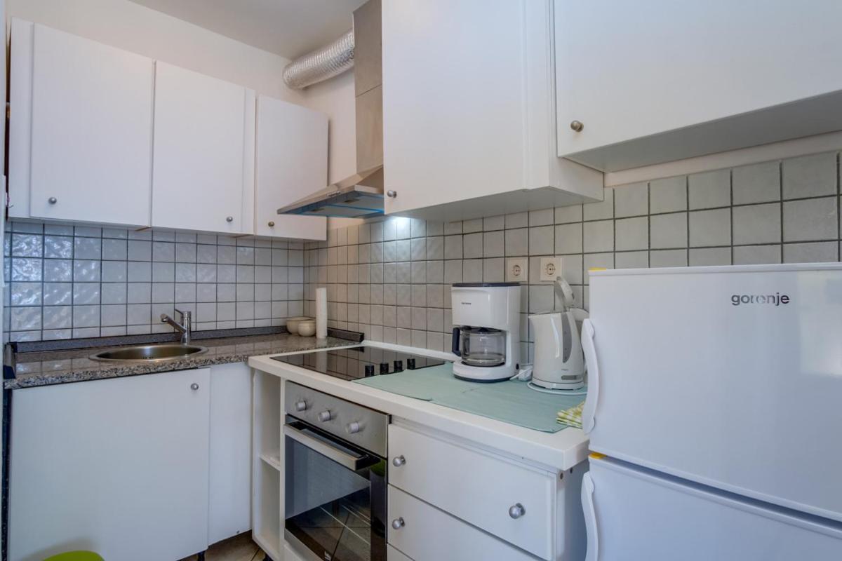 Apartmani Nadalina Veli Lošinj Extérieur photo