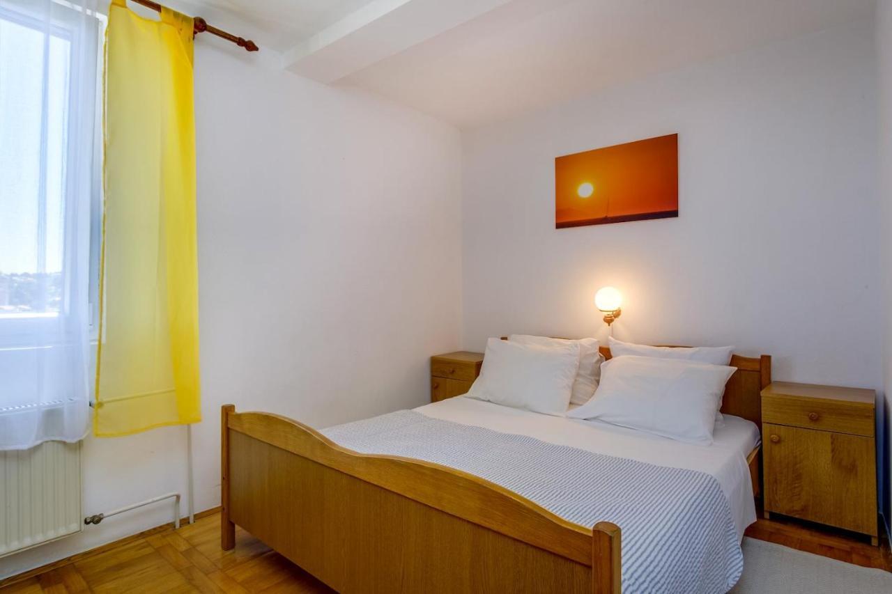 Apartmani Nadalina Veli Lošinj Extérieur photo
