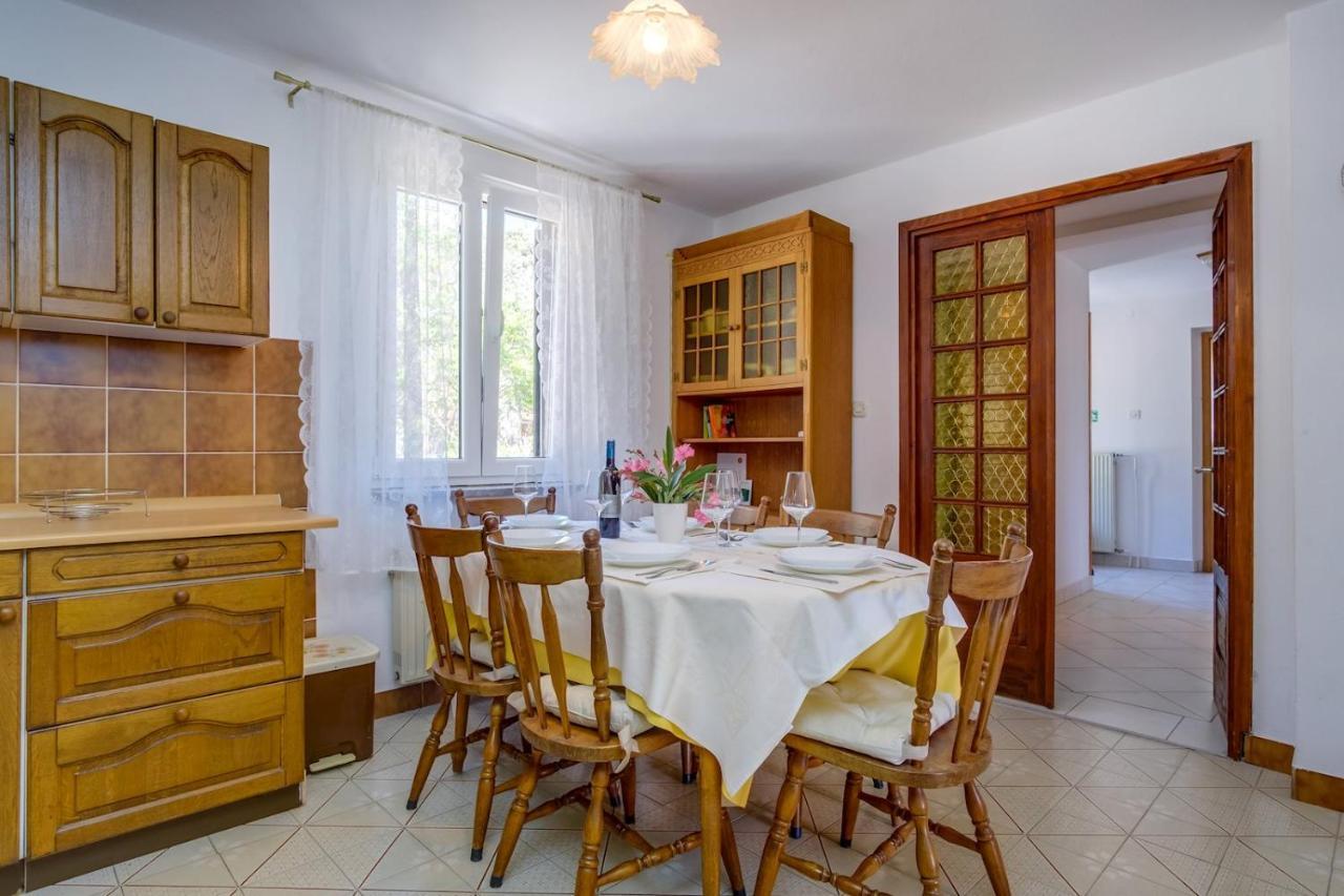 Apartmani Nadalina Veli Lošinj Extérieur photo