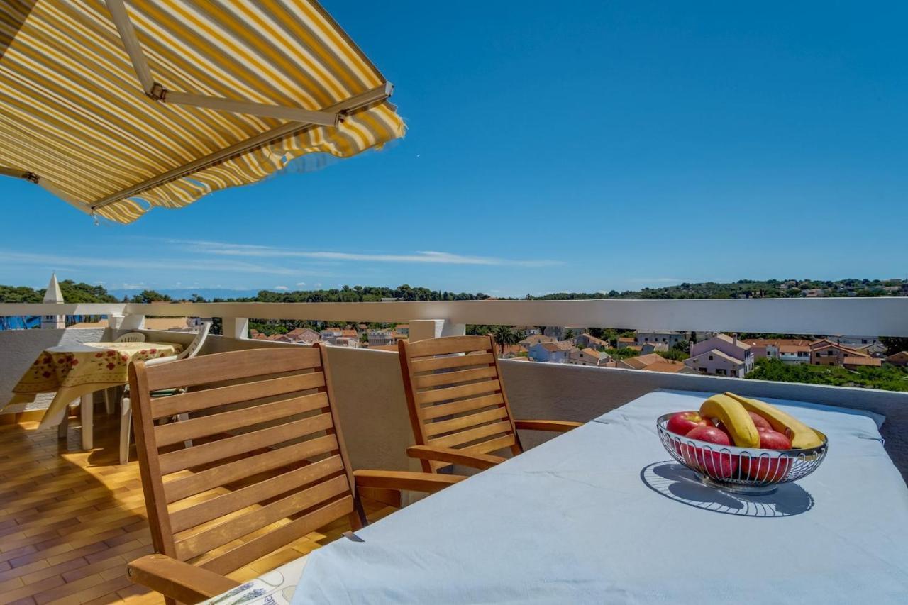 Apartmani Nadalina Veli Lošinj Extérieur photo
