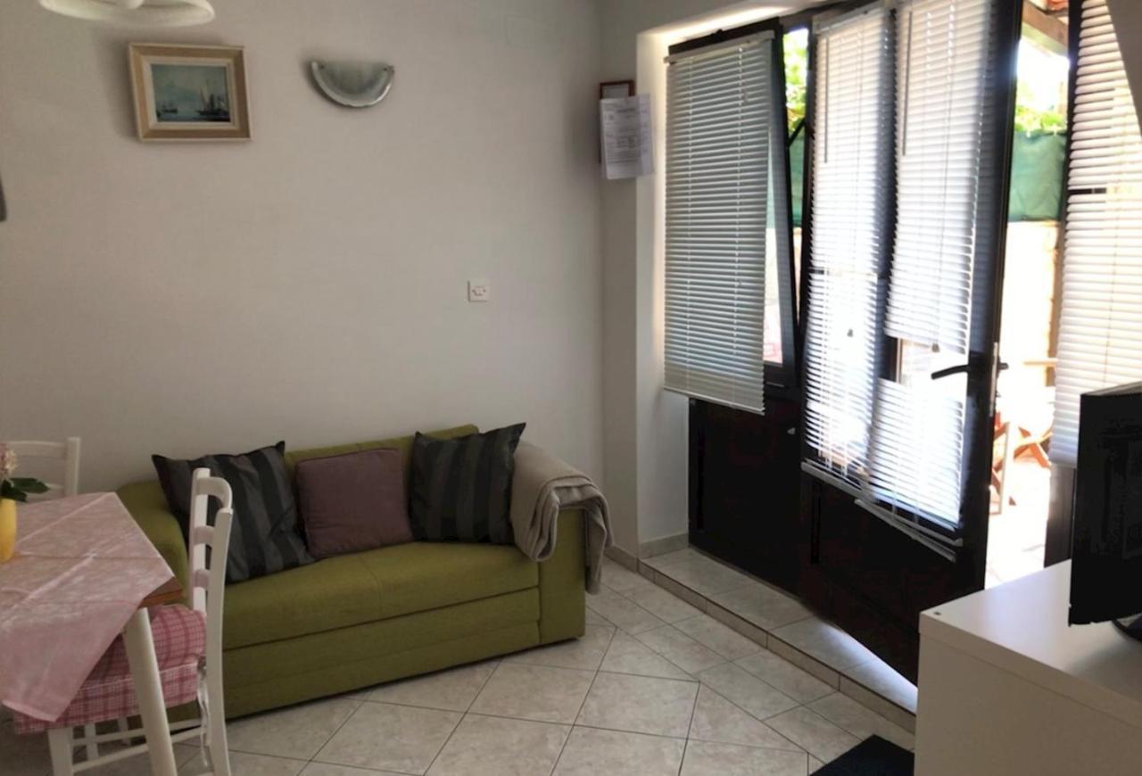 Apartmani Nadalina Veli Lošinj Extérieur photo
