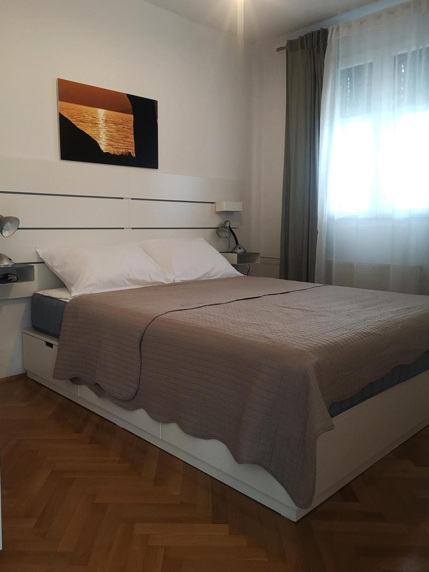 Apartmani Nadalina Veli Lošinj Extérieur photo